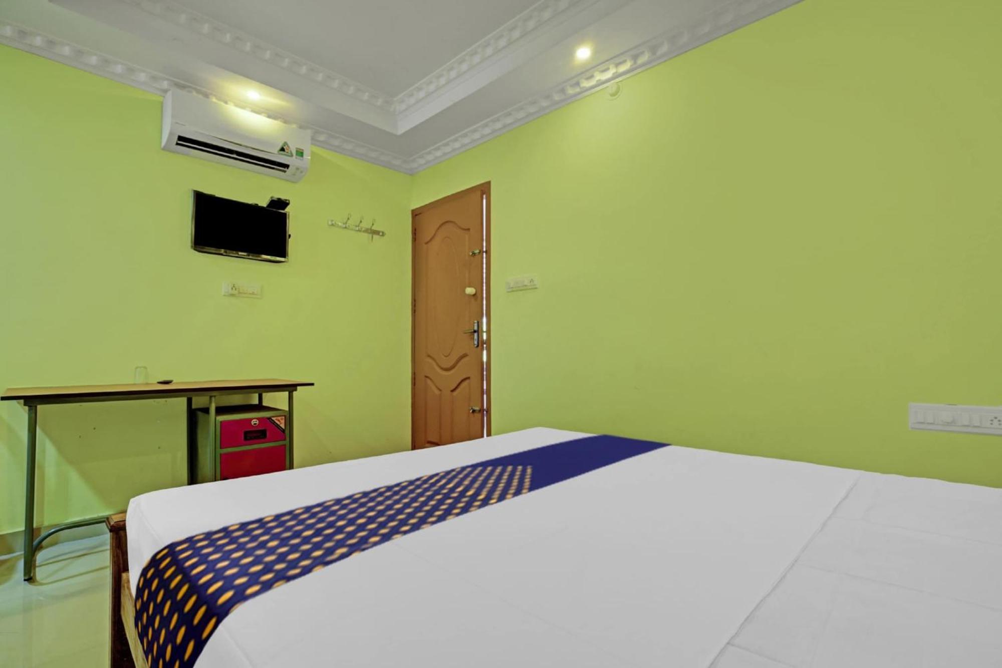 Hotel O Ss Residency Punalur Экстерьер фото
